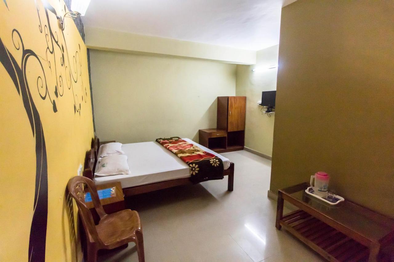 Eden Holidays Munnar Exteriör bild